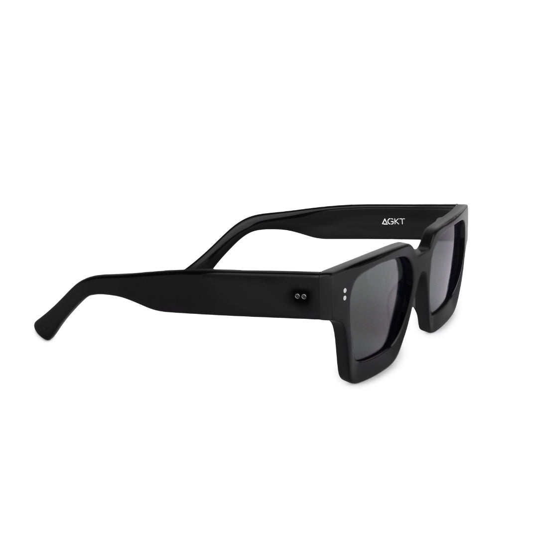 Capri Black Sol
