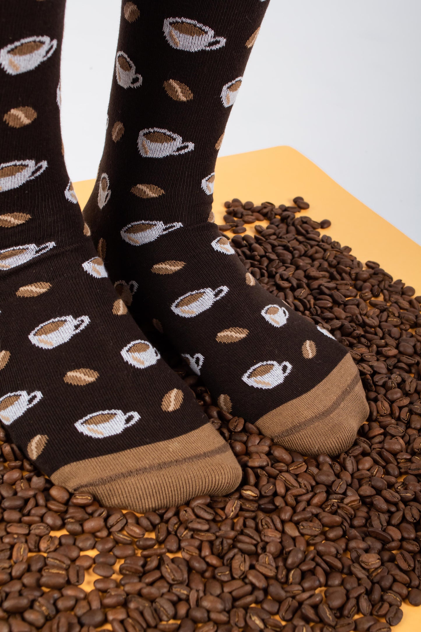 CALCETINES CASUALES CAFÉ MARRÓN