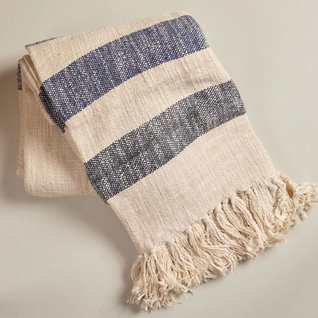 Manta Ginebra (Crema con azul)