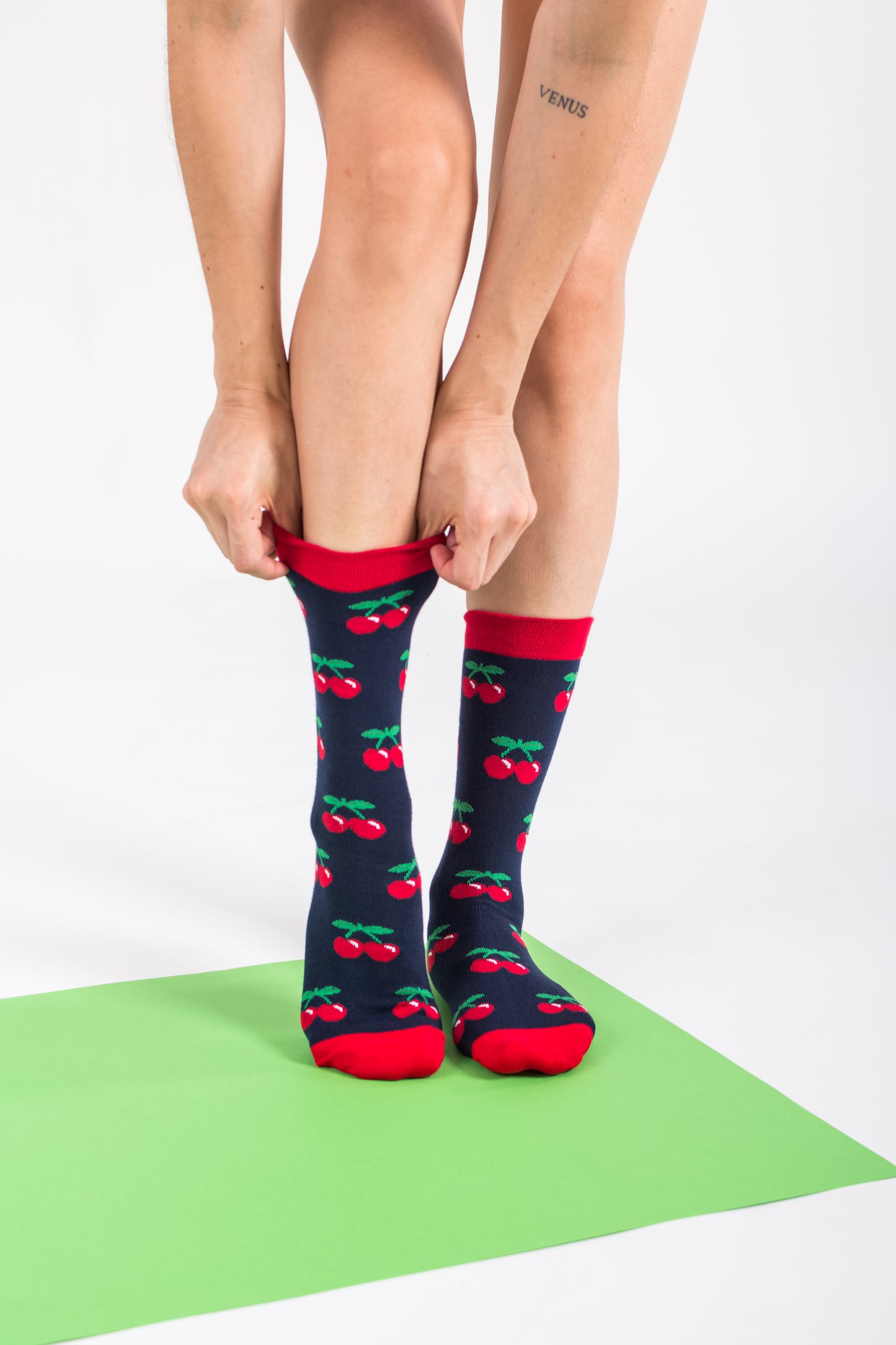 CALCETINES CASUALES CEREZAS