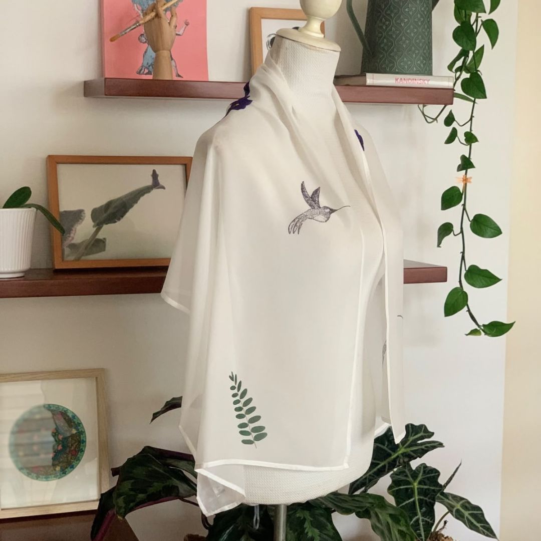 Pañuelo de gaza musselina blanca - Print floral y colibríes