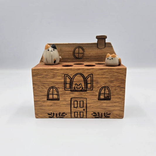 Portalapiceros Casita Gato
