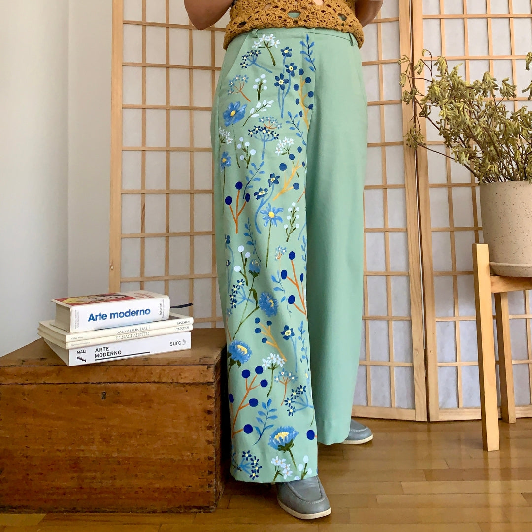 Pantalón Bohemia - verde cemento (pintado a mano) - Modelo 1