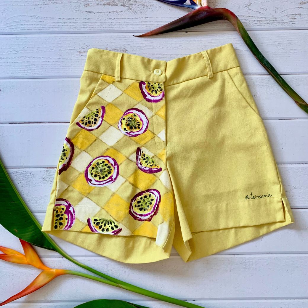 Short Color y Sabor - Lino amarillo -   Talla S/M - Aguacate Shop Perú