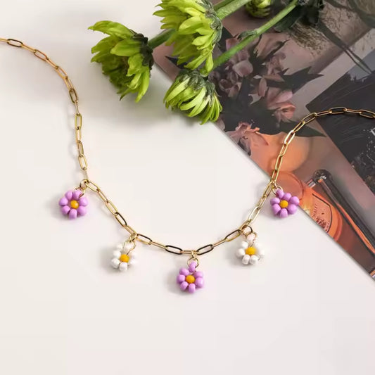 Collar Margaritas moradas